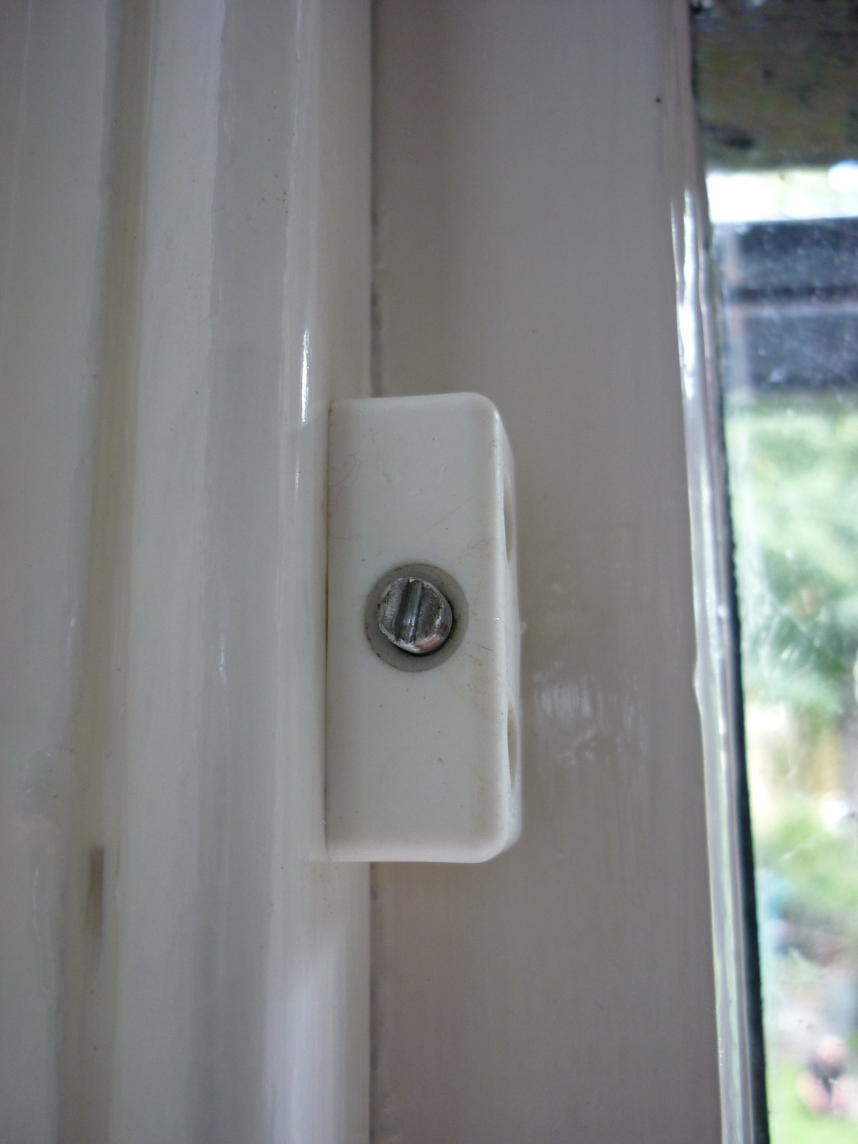 Stop Rattles and Drafts in Sash Windows the Rumple 5 Steps