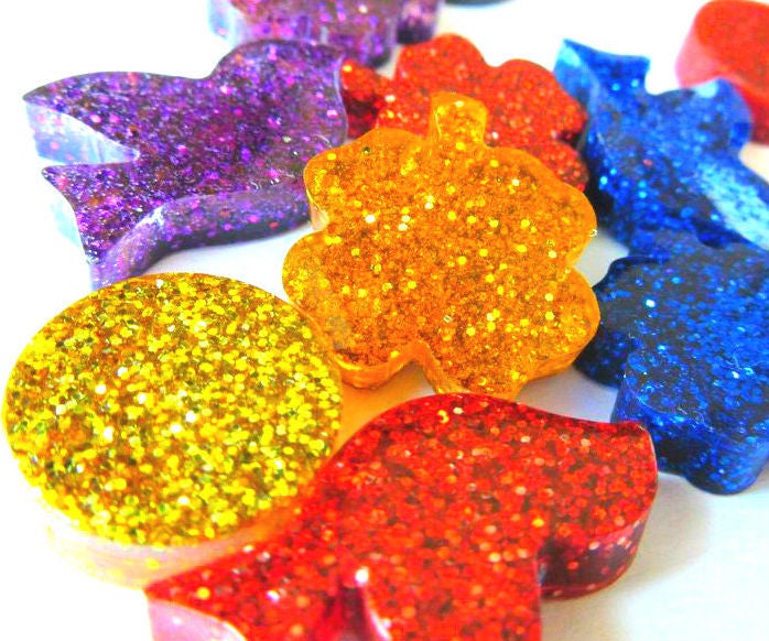 Epoxy Resin for Beginners Using Silicon Molds 7 Steps (with Pictures)