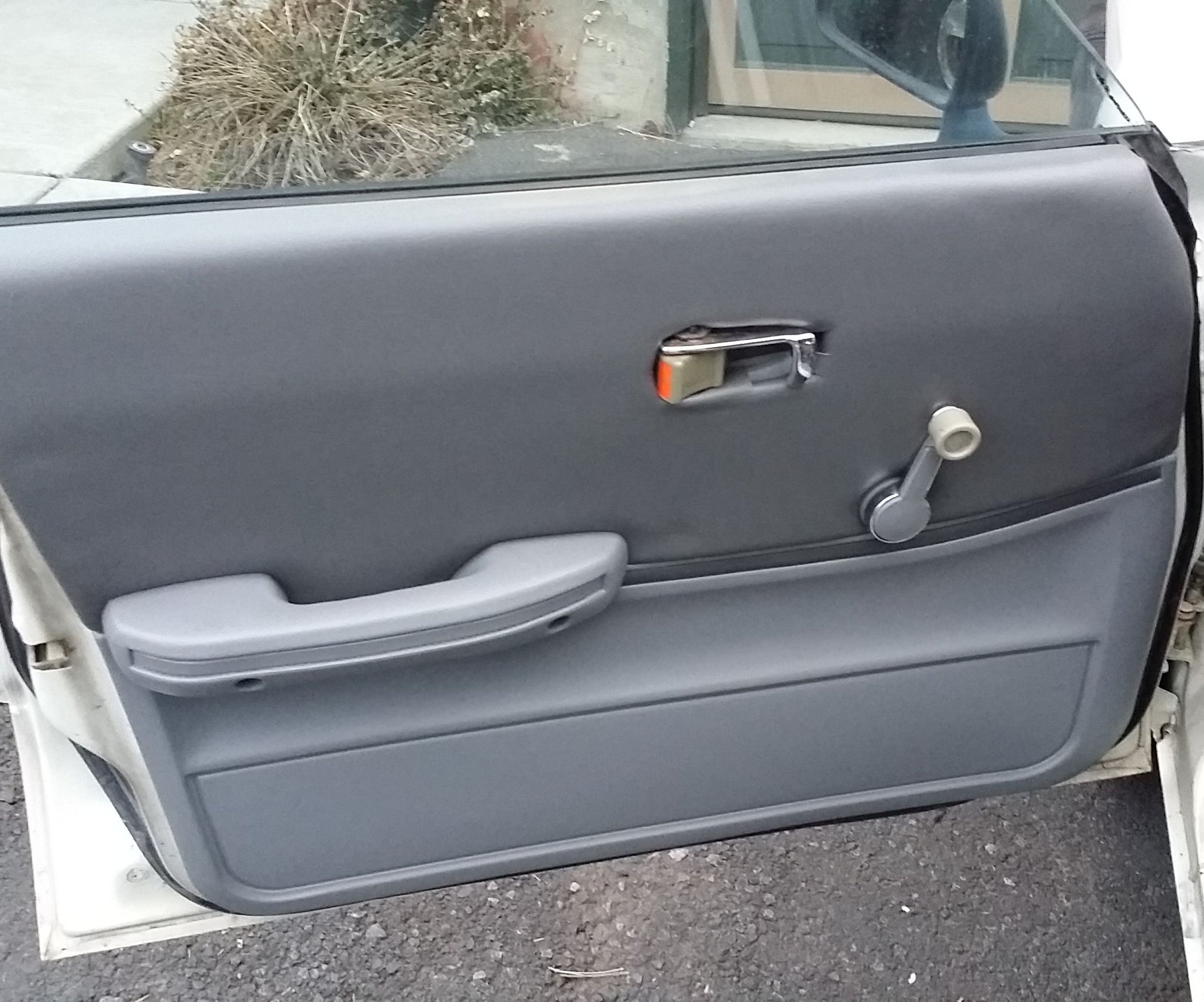 DIY Reupholster Vehicle Door Panels 4 Steps (with Pictures