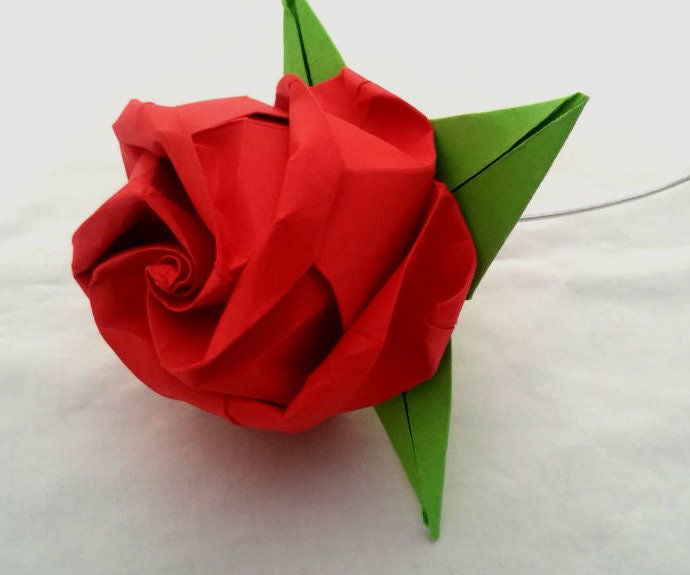 Fold an Origami Rose 16 Steps Instructables