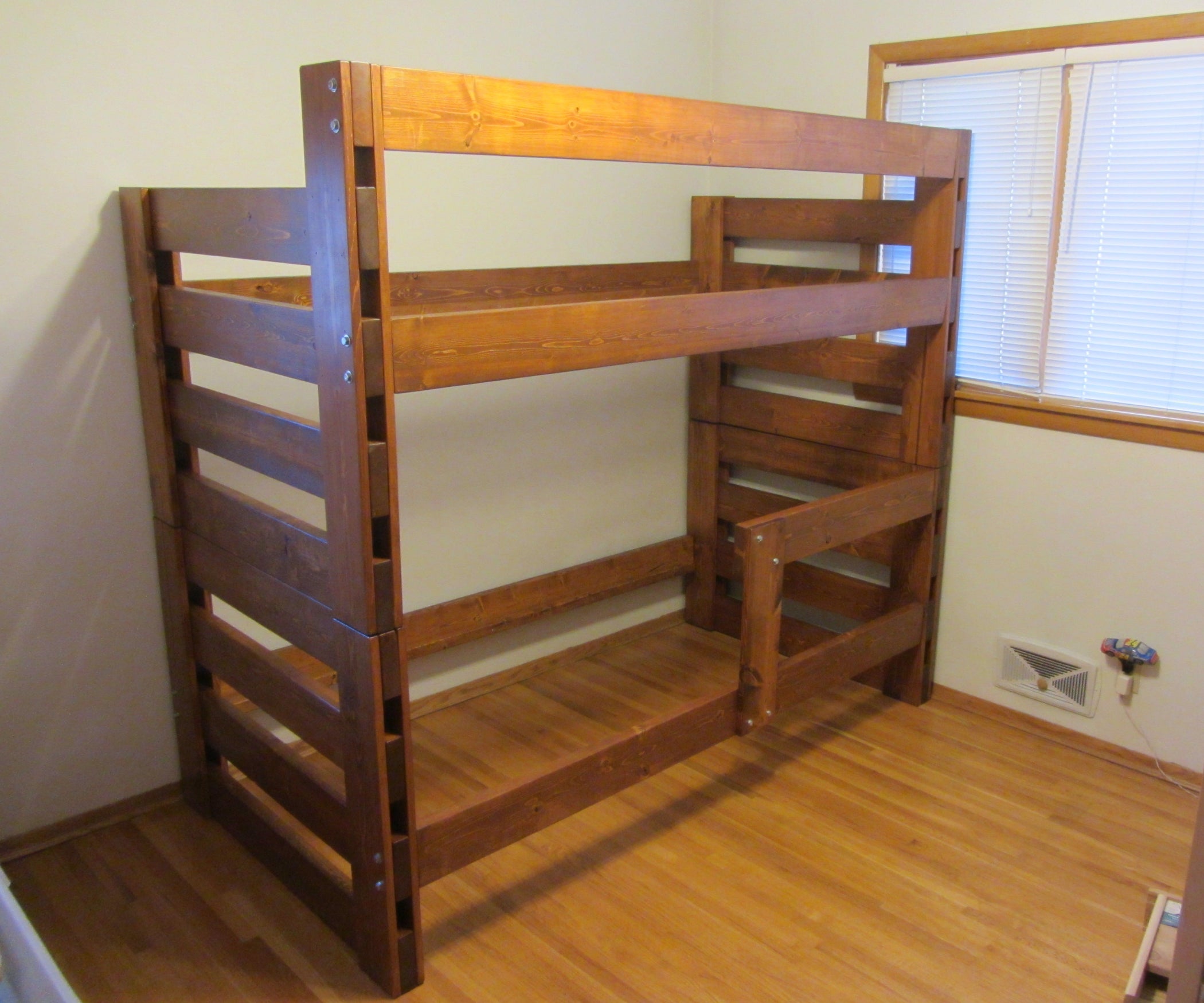 Pine Bunk Bed 8 Steps With Pictures Pine Bunk Bed