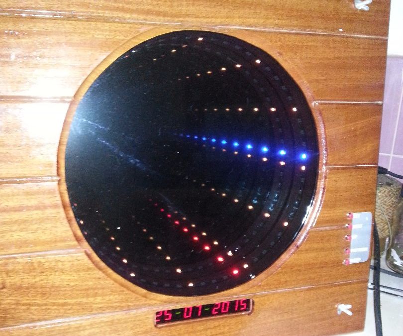 Infinity Mirror Clock With Patterns, Date and Chime 10 Steps (with
