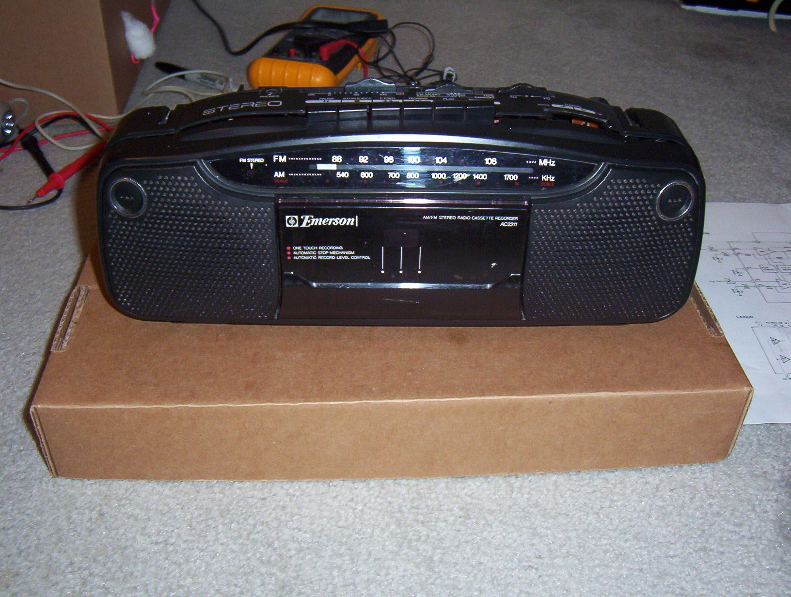 Convert a Radio Tape Player to an MP3 Boombox 10 Steps (with Pictures)