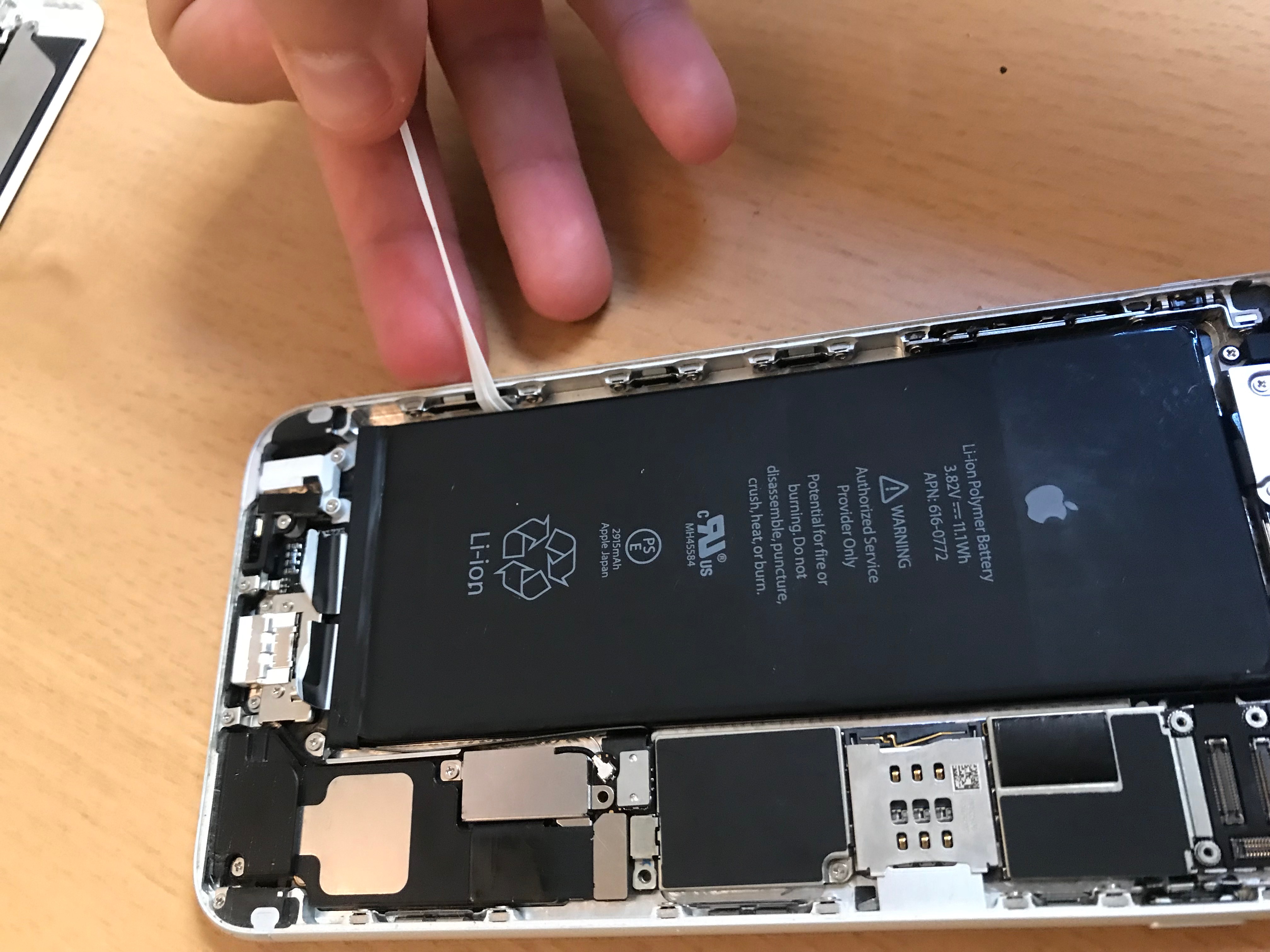 IPhone 6 Plus Battery Replacement Guide to Replace the Internal
