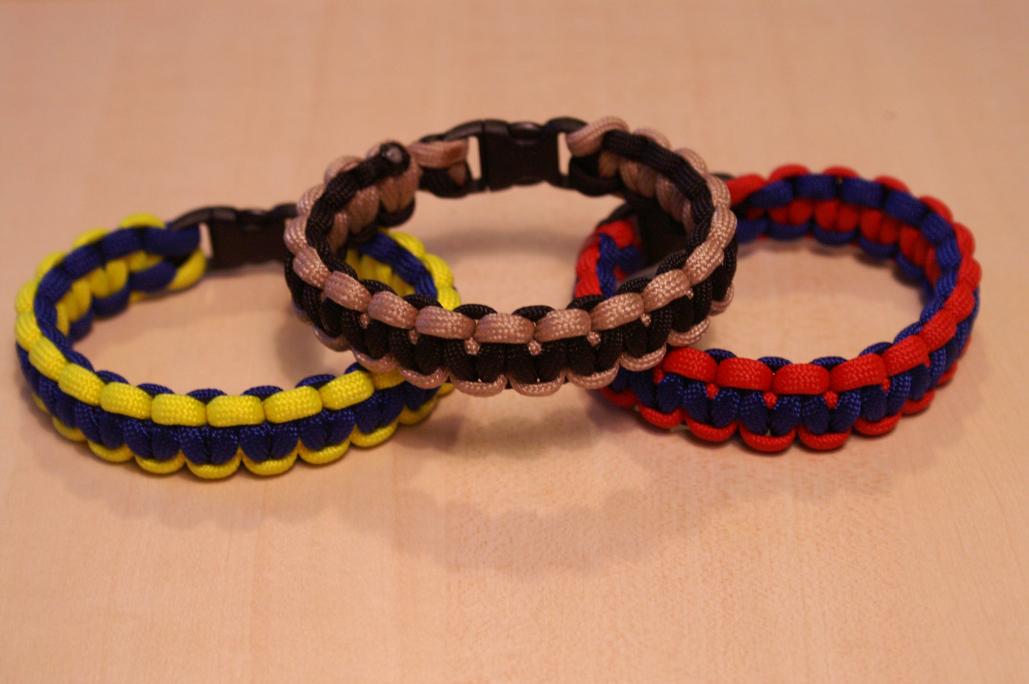 Survival Bracelet (Updated!) 8 Steps (with Pictures) Instructables