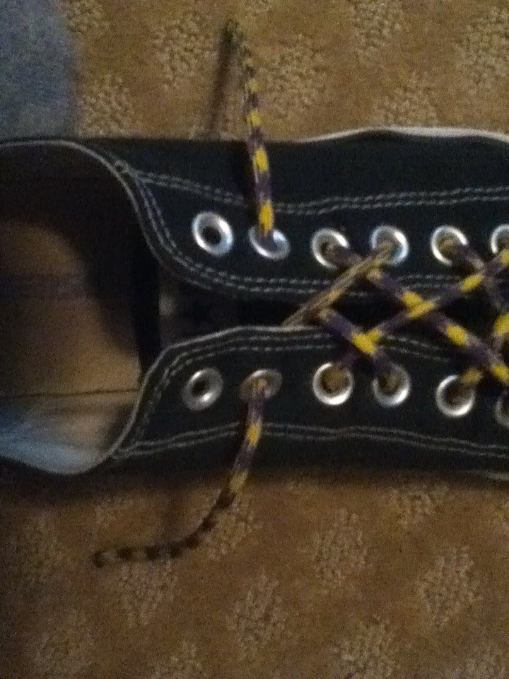Sweet Paracord Shoelace Replacement 4 Steps