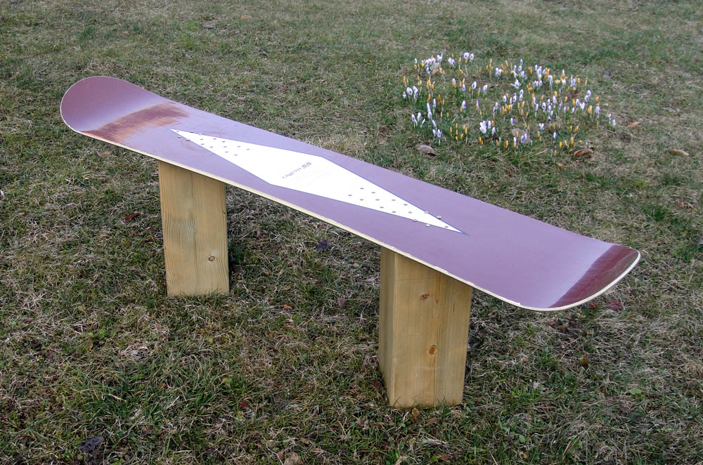 How to Make a Snowboard Bench From an Old Board 3 Steps Instructables