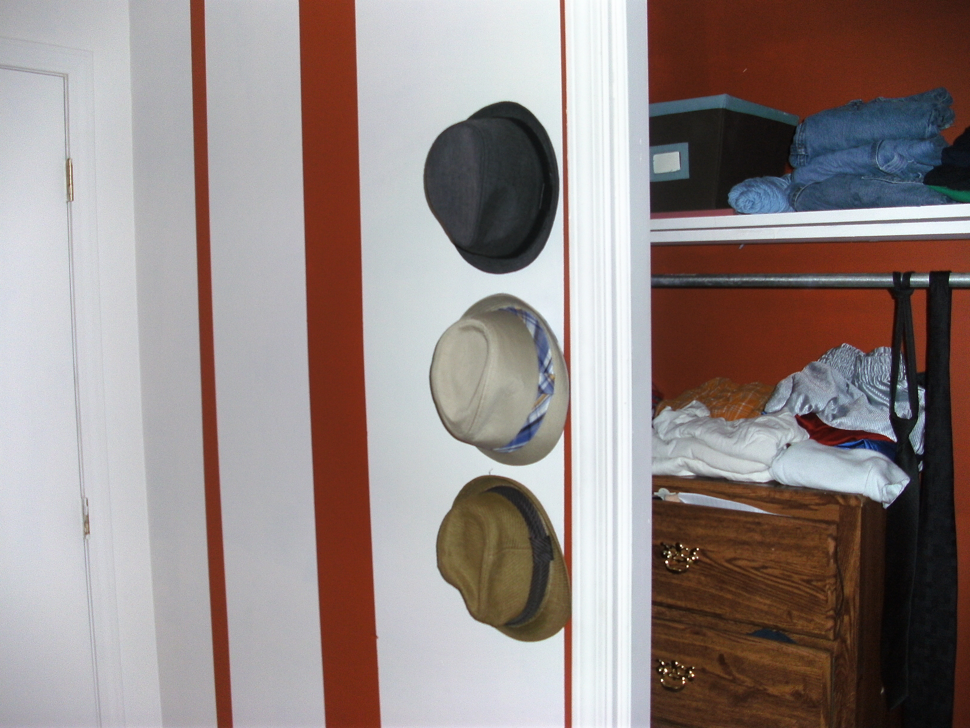 Stylish Floating Wall Hat Rack 4 Steps
