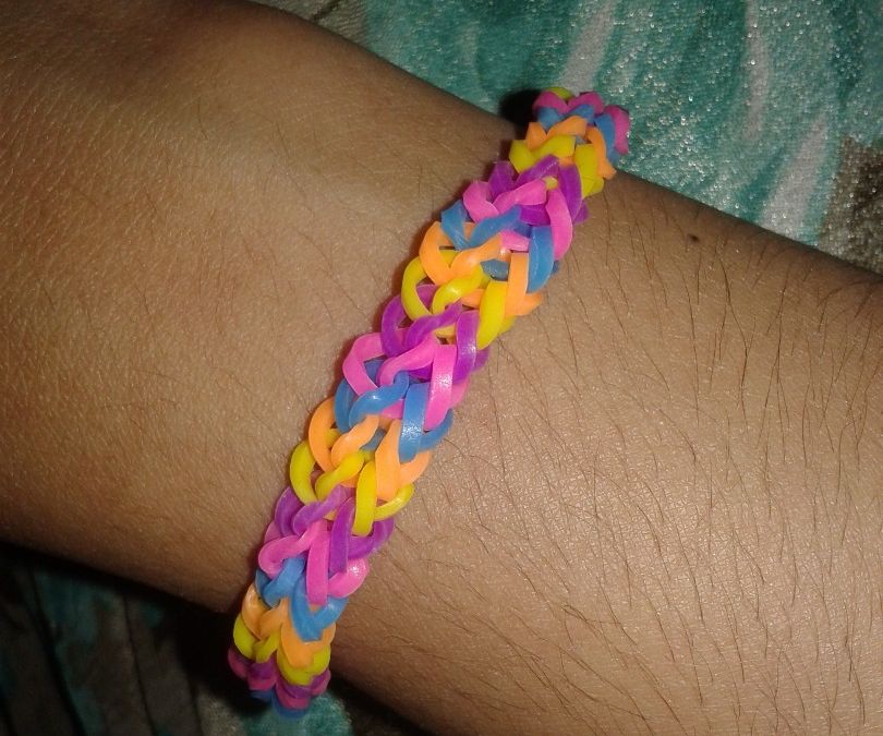 How to Make a Loom Band on Fork 6 Steps Instructables