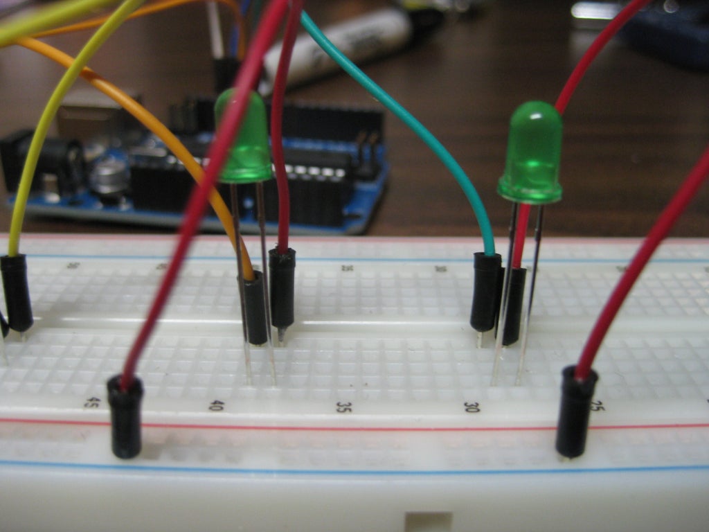 Multiple Blinking LED on the Arduino: 4 Steps