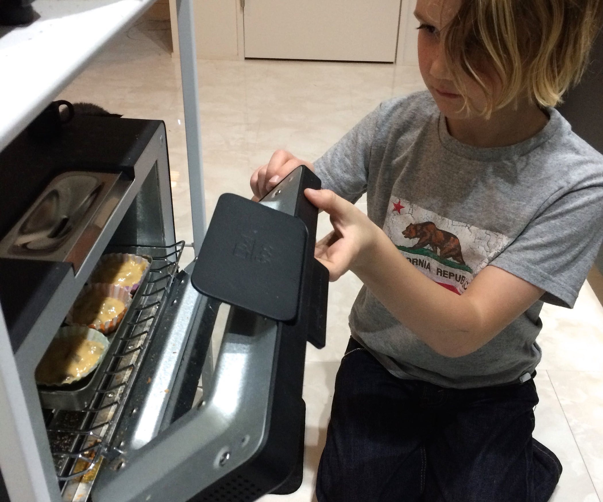 Vegan Toaster Oven Muffins Peanut Butter Banana Chocolate Chip 4