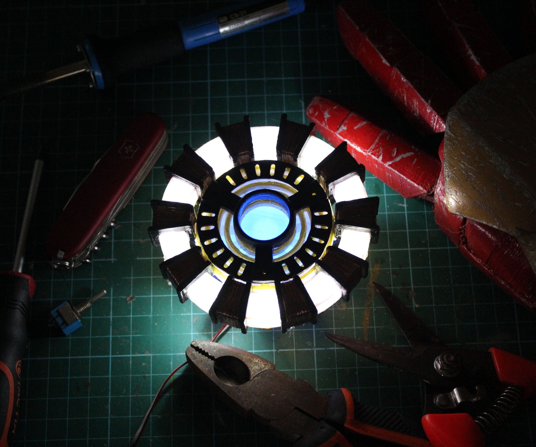 Arc Reactor From Iron Man easy Build Studio Finish 3D Printed arc-reactor-from-iron-man-easy-build-studio-finish-3d-printed