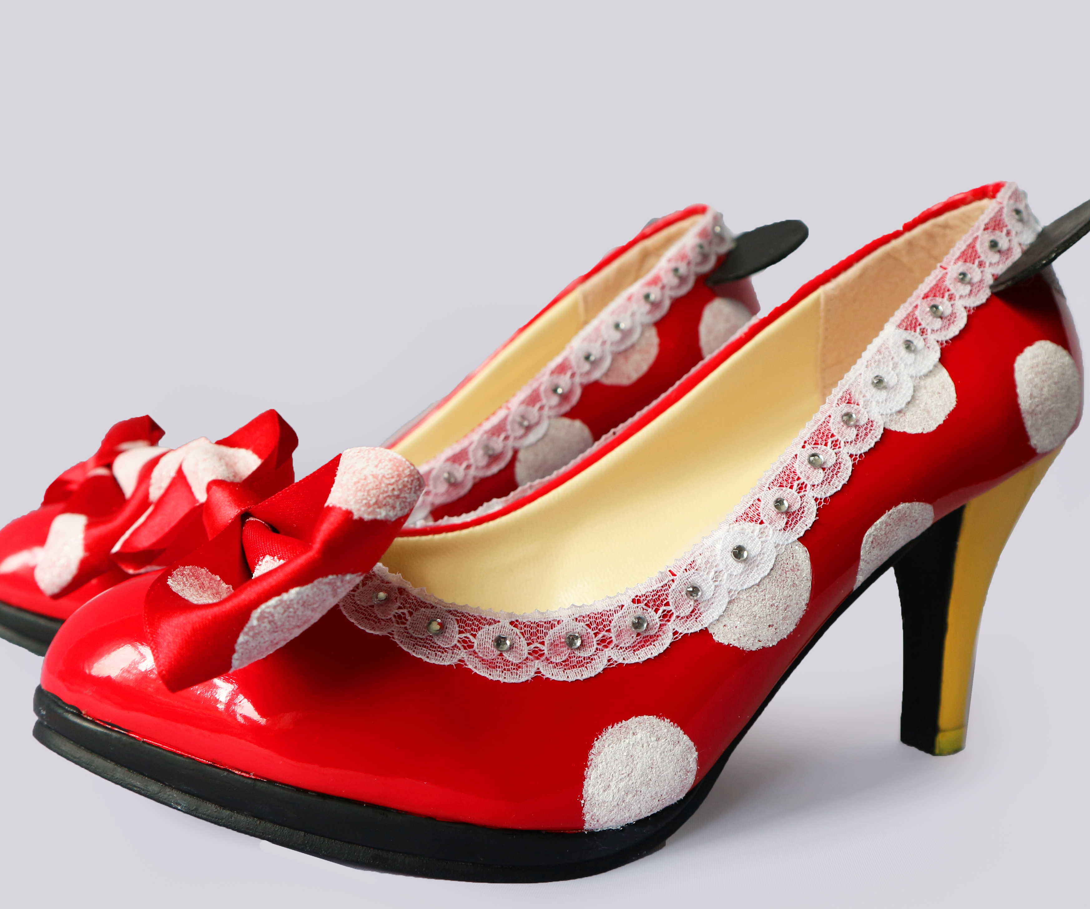 Minnie Mouse High Heel Shoes 6 Steps With Pictures Instructables