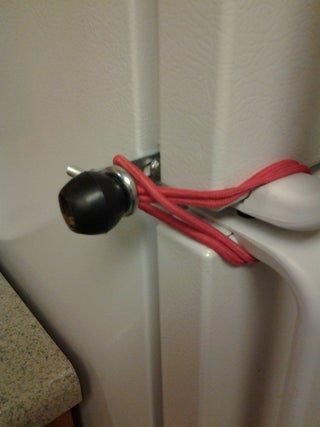 Make A Refrigerator Child Resistant 3 Steps Instructables