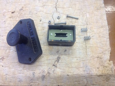 I have a Galaxy bench grinder 6" on which the push- pull switch has