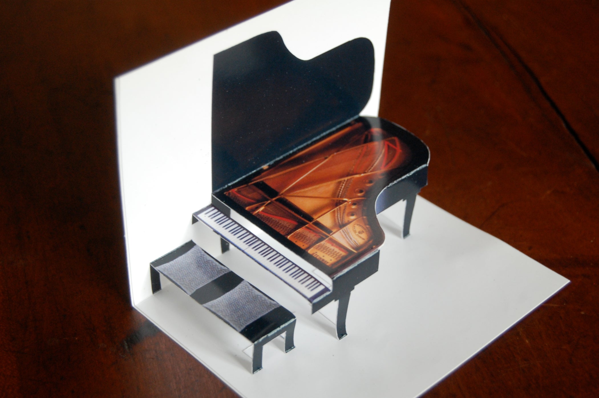 make a grand piano in minutes with pictures