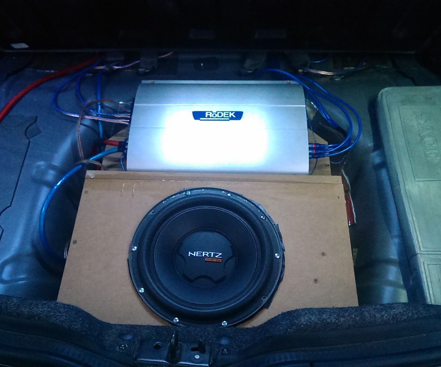 Custom Invisible Subwoofer Enclosure for Your Spare Wheel Recess 5