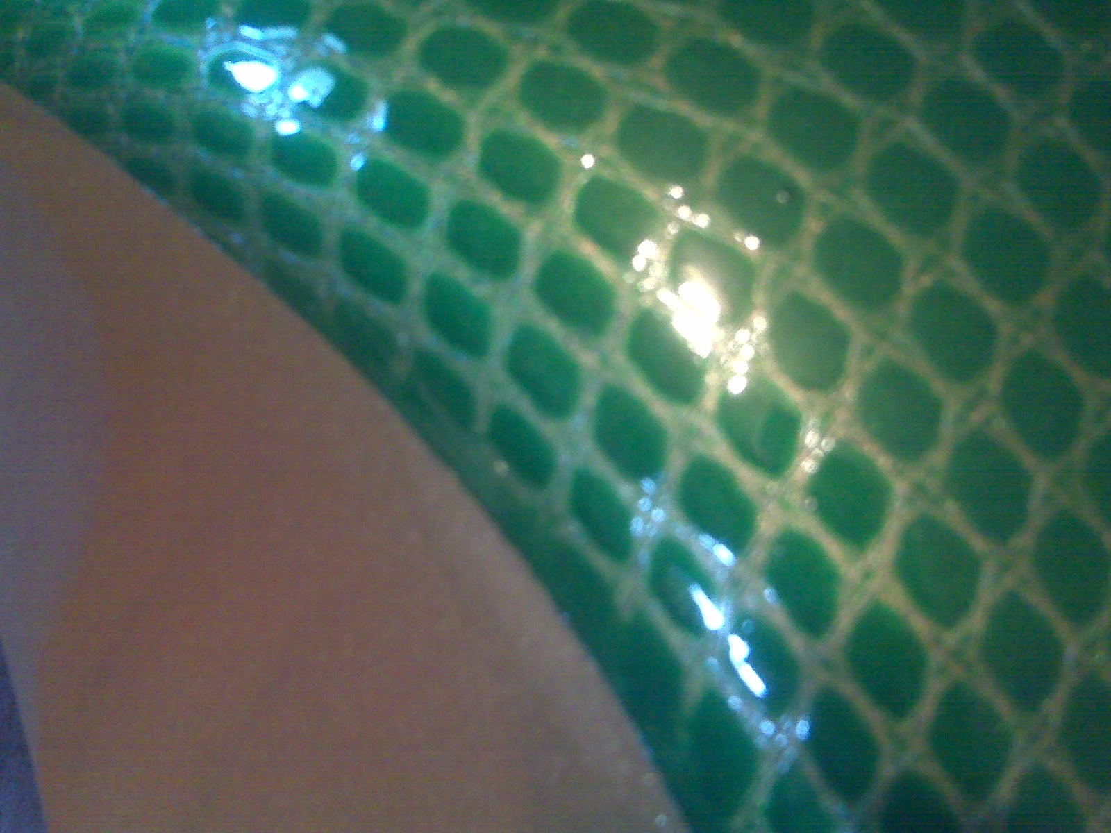 "UPDATED W/Videos" How to Spray Paint Snake Skin Scales on Anything 7