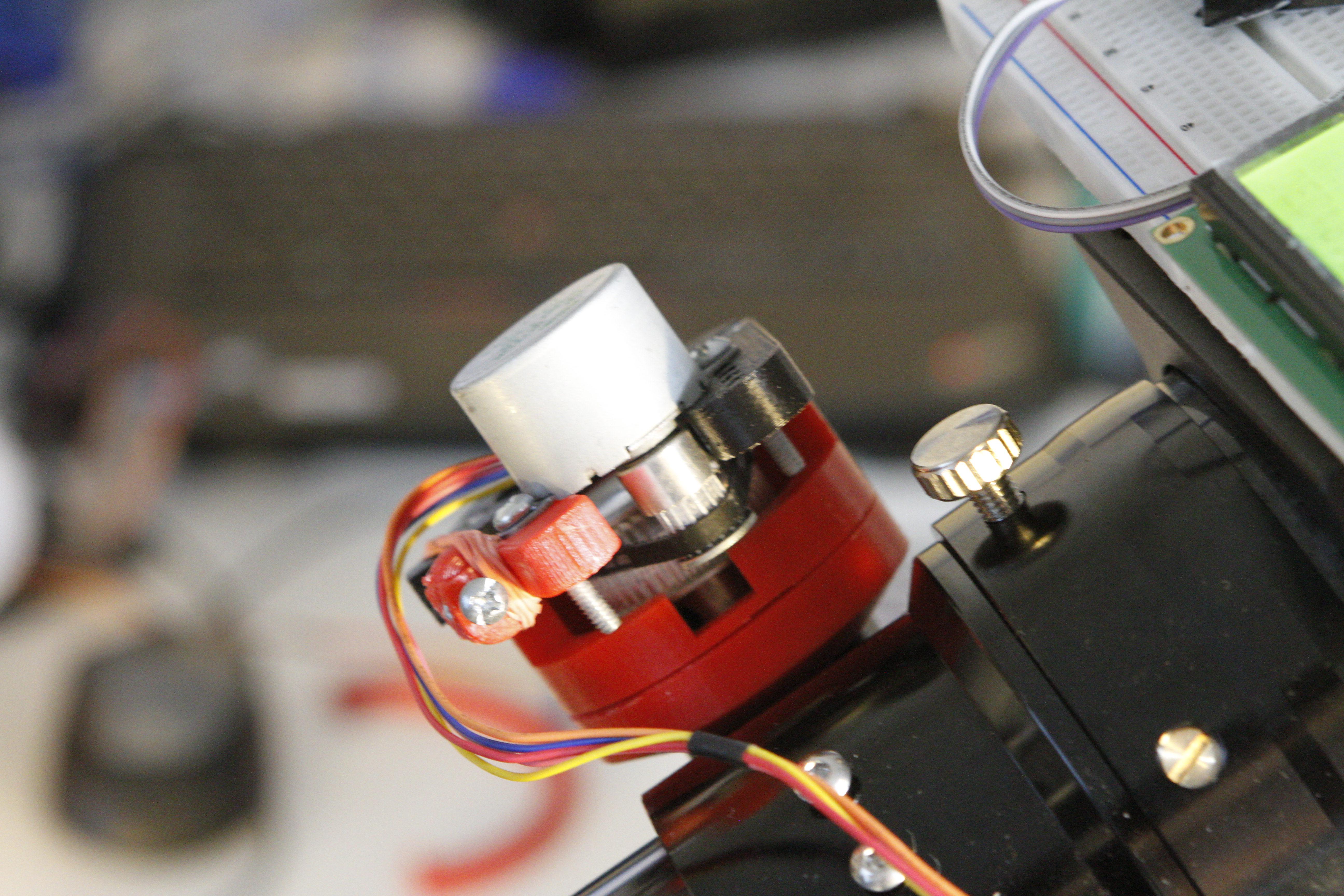 Wificontrolled Telescope+DSLR With Motorized Focuser Trybotics