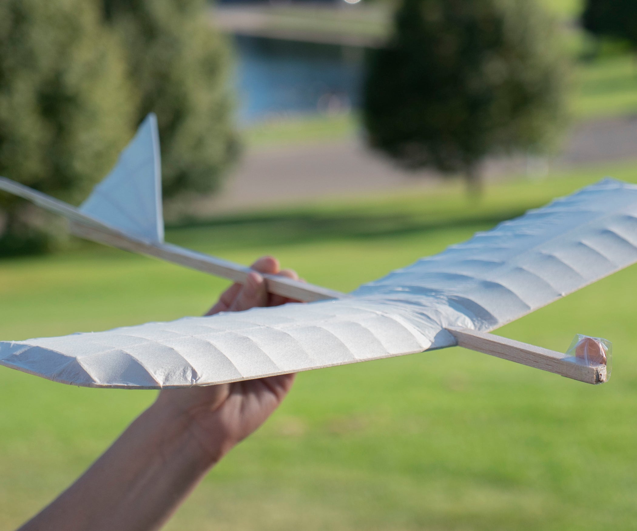 Build a Da Vinci Inspired Flying Machine (Glider) With Simple Supplies