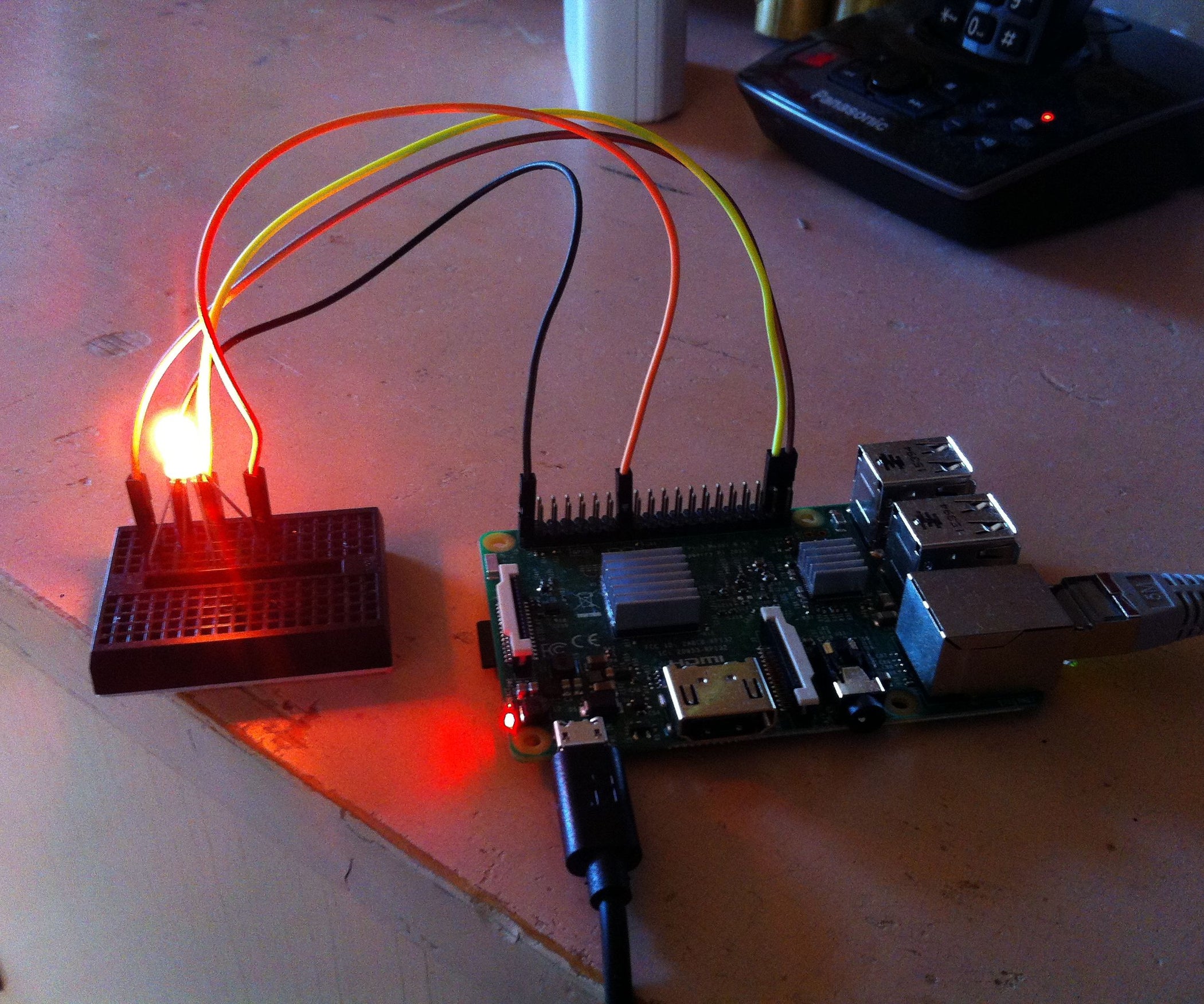 Raspberry Pi 3 RGB LED Color Effect With PWM 4 Steps Instructables