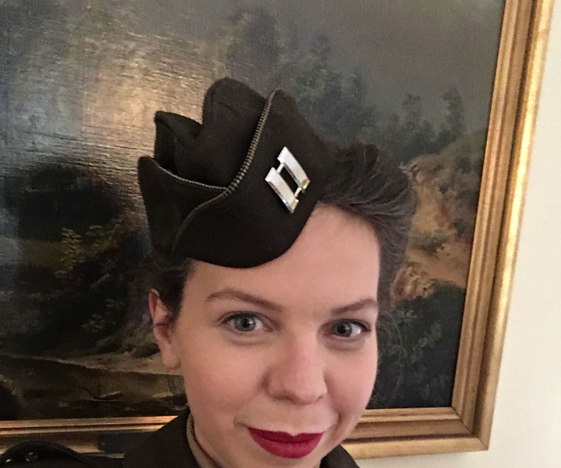 Easy Wwii Wac Hairstyle 9 Steps With Pictures Instructables