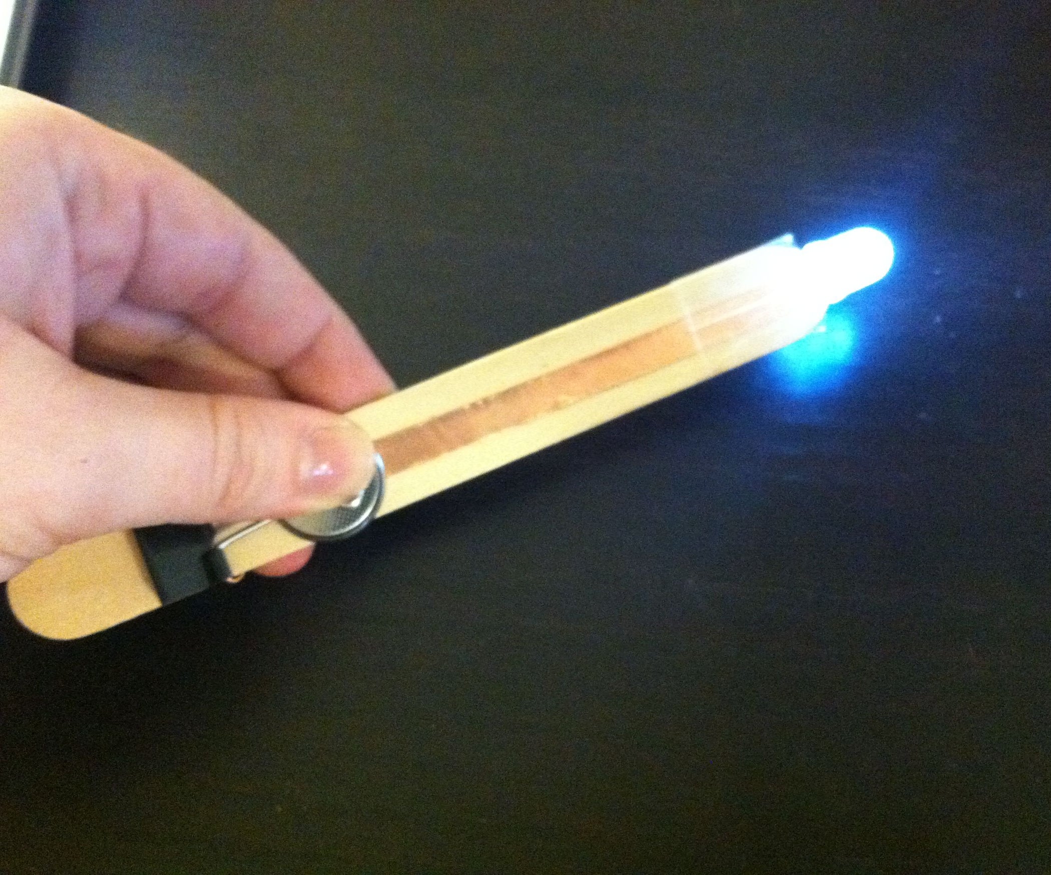 LED Popsicle Flashlight 4 Steps (with Pictures