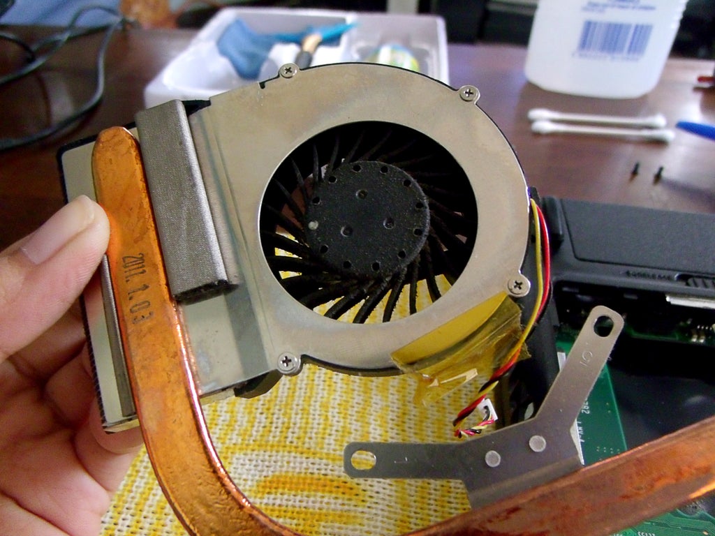 How To Clean Laptop Fan And Apply Thermal Paste On Cpu And Gpu 10 Steps With Pictures Instructables