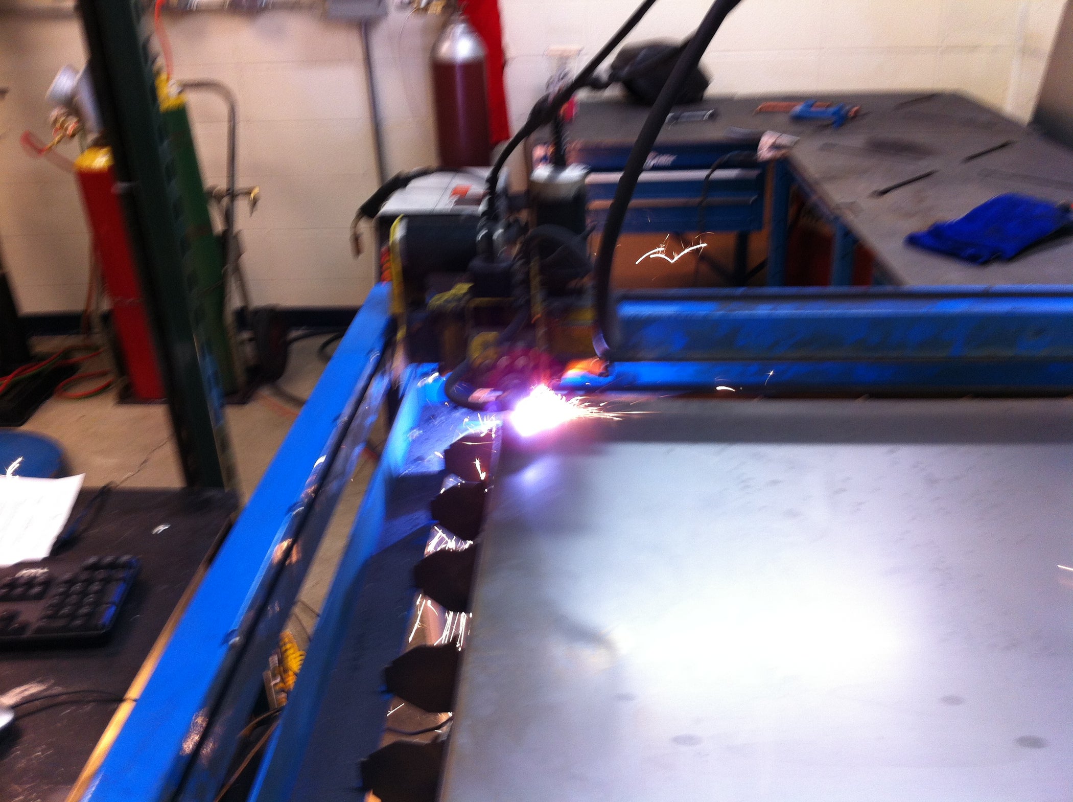 How to Set Up and Use a PlasmaCAM CNC Plasma Cutter 4 Steps (with