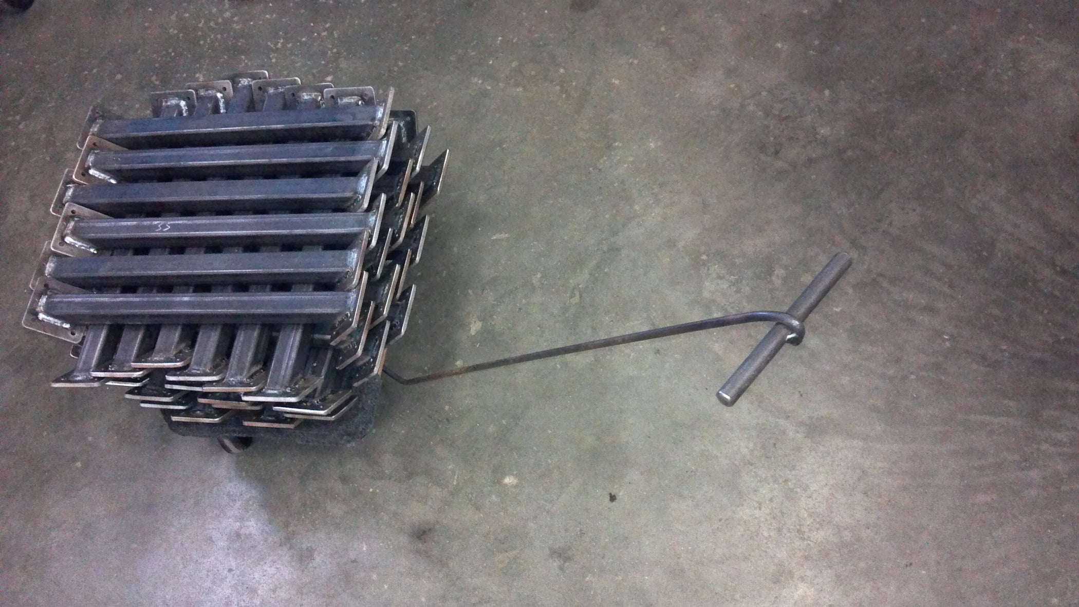 Pull Handle for a Furniture Dolly Instructables