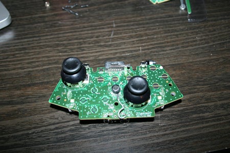 Adding an Internal Mic to a Xbox 360 Controller : 6 Steps - Instructables