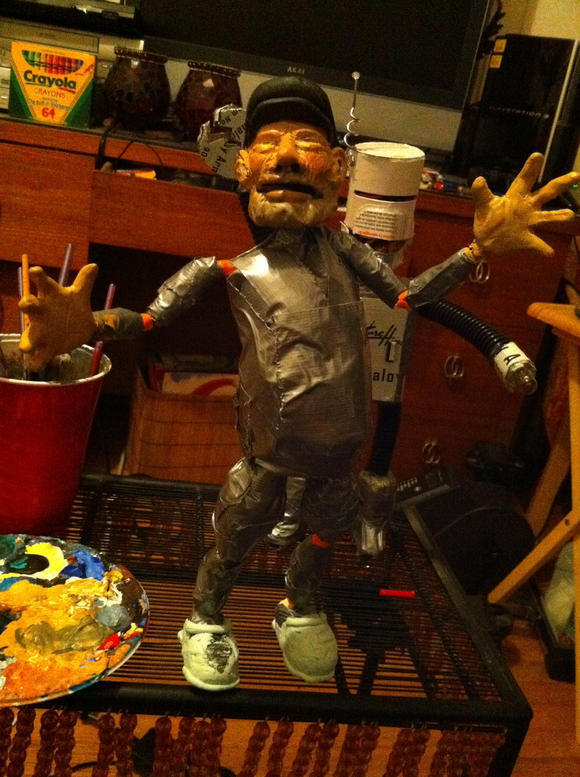 Easy StopMotion Puppet With Sugru Face and Hands 10