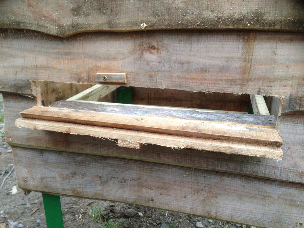 National Bee Hive Assembled 3 Frame 1 3 Hive Roof Linseed Oil Frame Bee