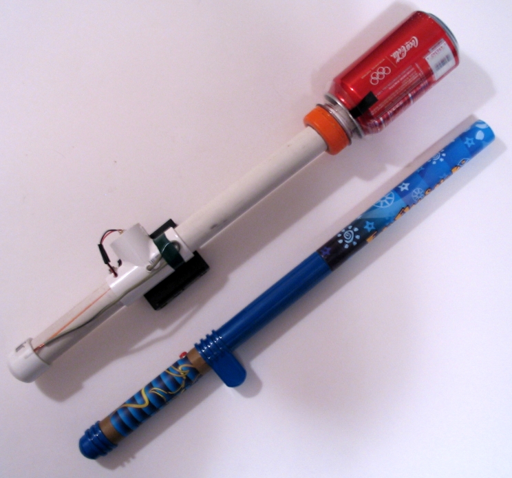 DIY Lightning Wand a Handheld Van De Graaff Generator 8 Steps