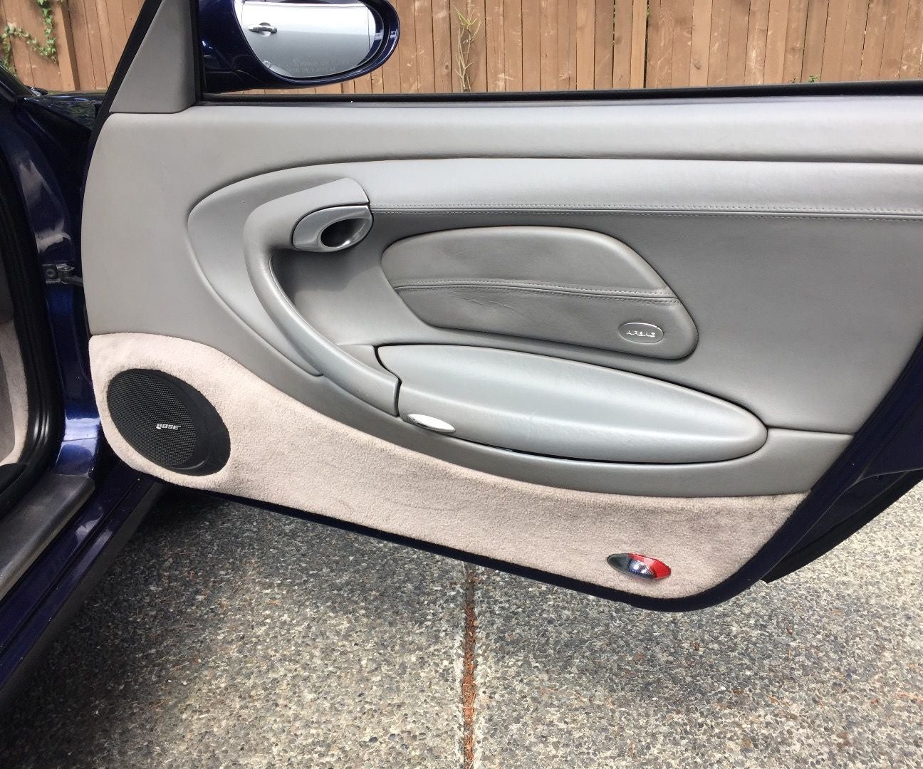 How to Remove the Door Panel From a Porsche 996 17 Steps Instructables