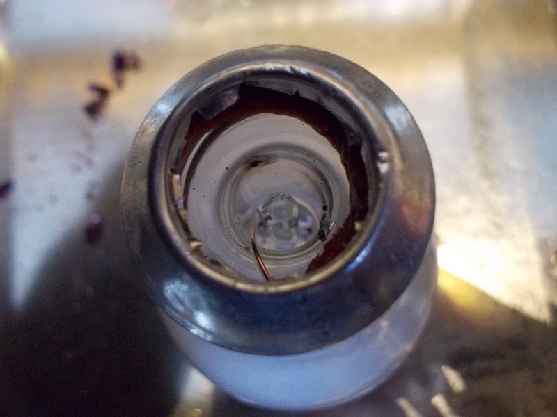 How to Open a Light Bulb Without Breaking It Trybotics