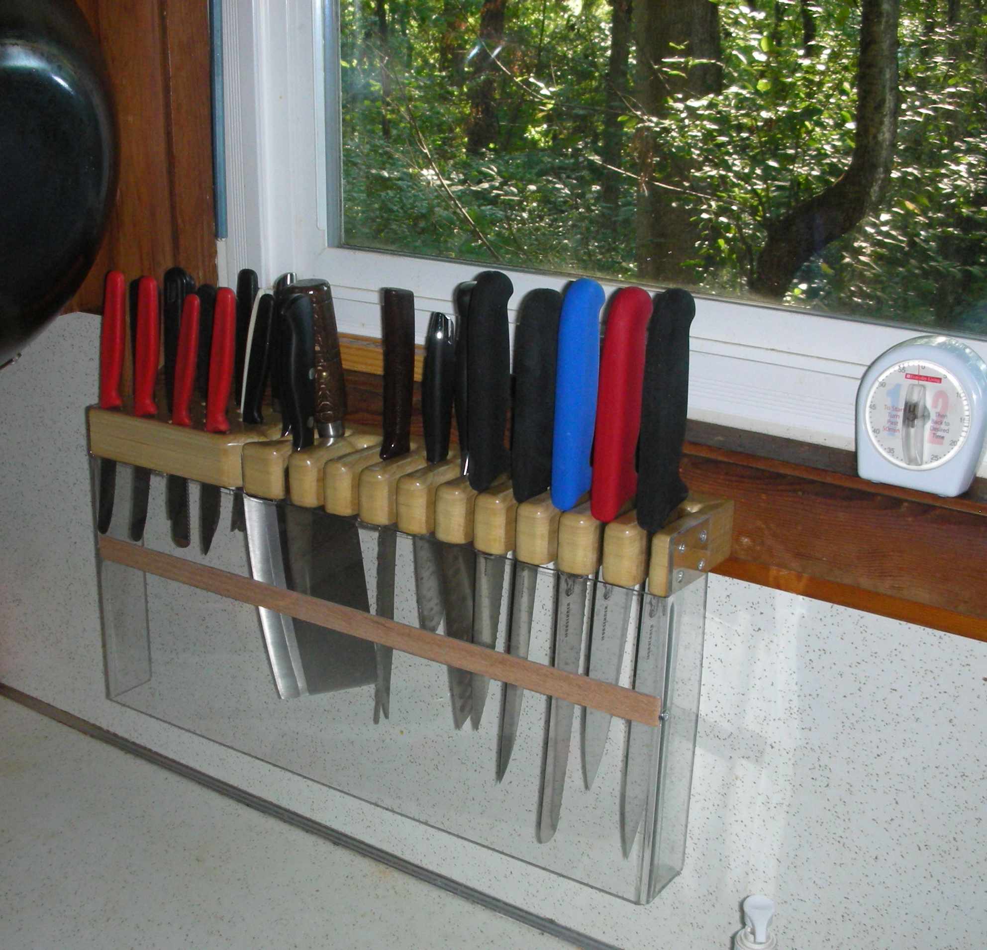 where are proelia knives made