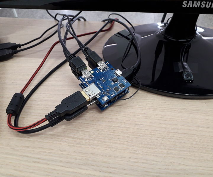 Automatic Keyboard and Mouse Switch USB Upstream Switch 5 Steps