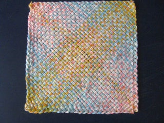 Weaving A Table Mat With Home Made Square Loom 10 Steps With Pictures Instructables