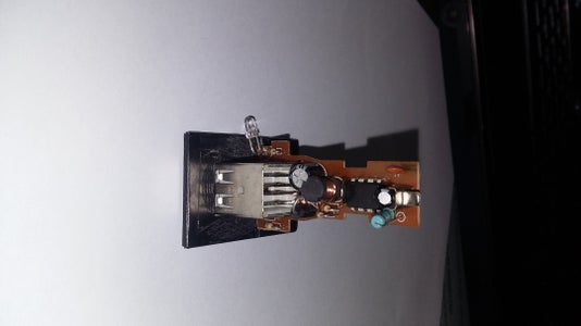 USB Power Socket in the Car : 6 Steps (with Pictures) - Instructables