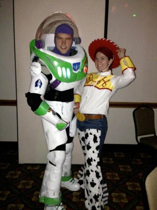 Buzz Lightyear And Jessie The Cowgirl 6 Steps With Pictures Instructables