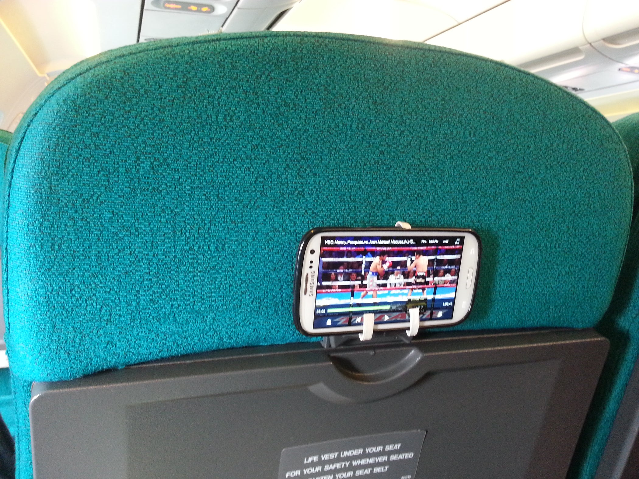 Phone Mount on Plane Seat 3 Steps (with Pictures) Instructables