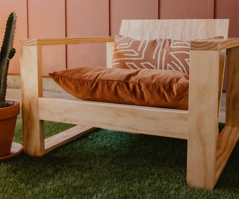 DIY Outdoor Chair: 6 Steps (with Pictures)