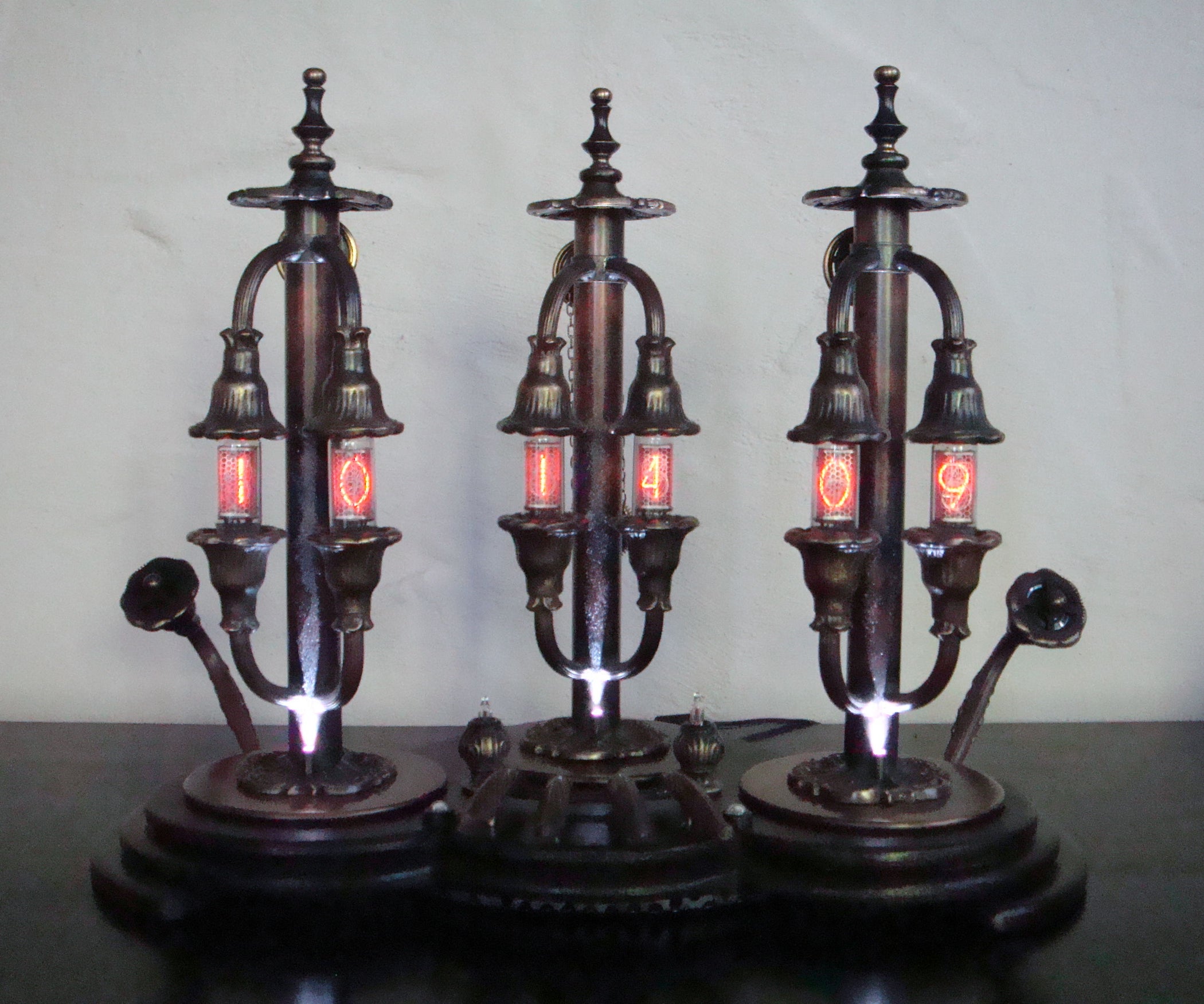 The Pillars of Time a Steampunk Nixie Clock 7 Steps (with Pictures