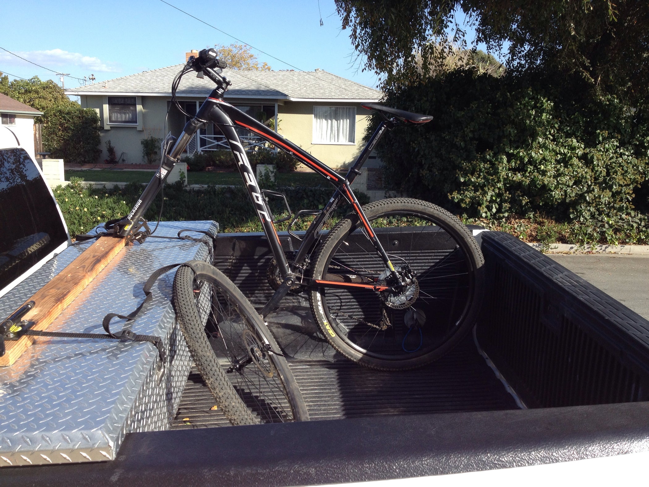 Removable Bike Rack for Truck Toolbox 5 Steps (with Pictures