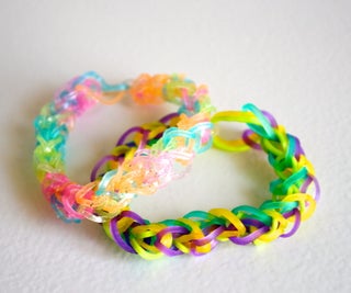 Double Rainbow Loom Bracelet 7 Steps With Pictures Instructables