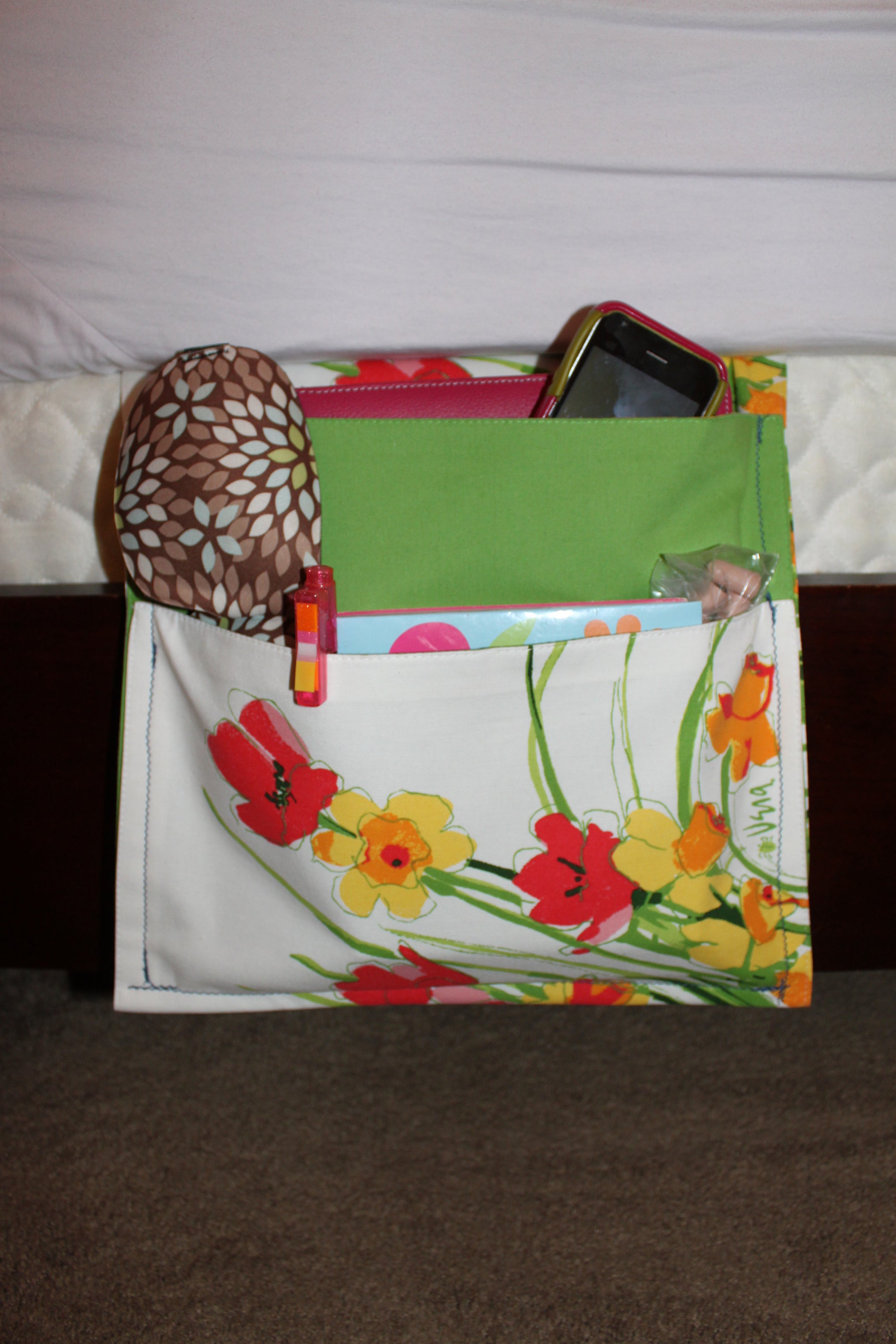 Easy Bedside Caddy Made From Two Placemats 6 Steps (with Pictures