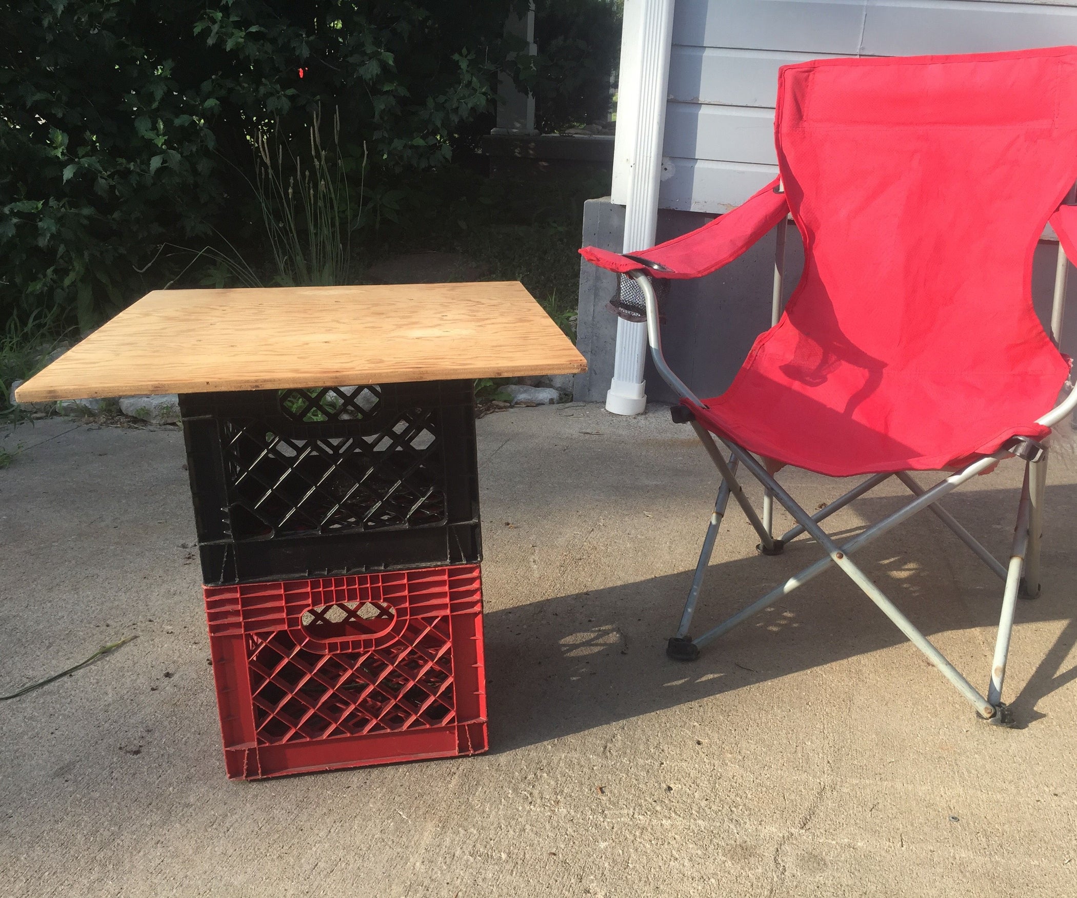 Milk Crate Table Top 4 Steps Instructables