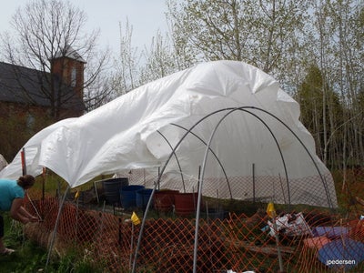 Garden Sun Shade / Frost Cover : 5 Steps - Instructables