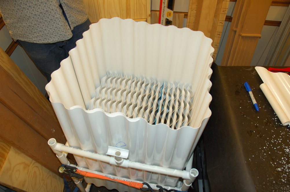 DIY Swimming Pool Cooler. 4 Steps (with Pictures)